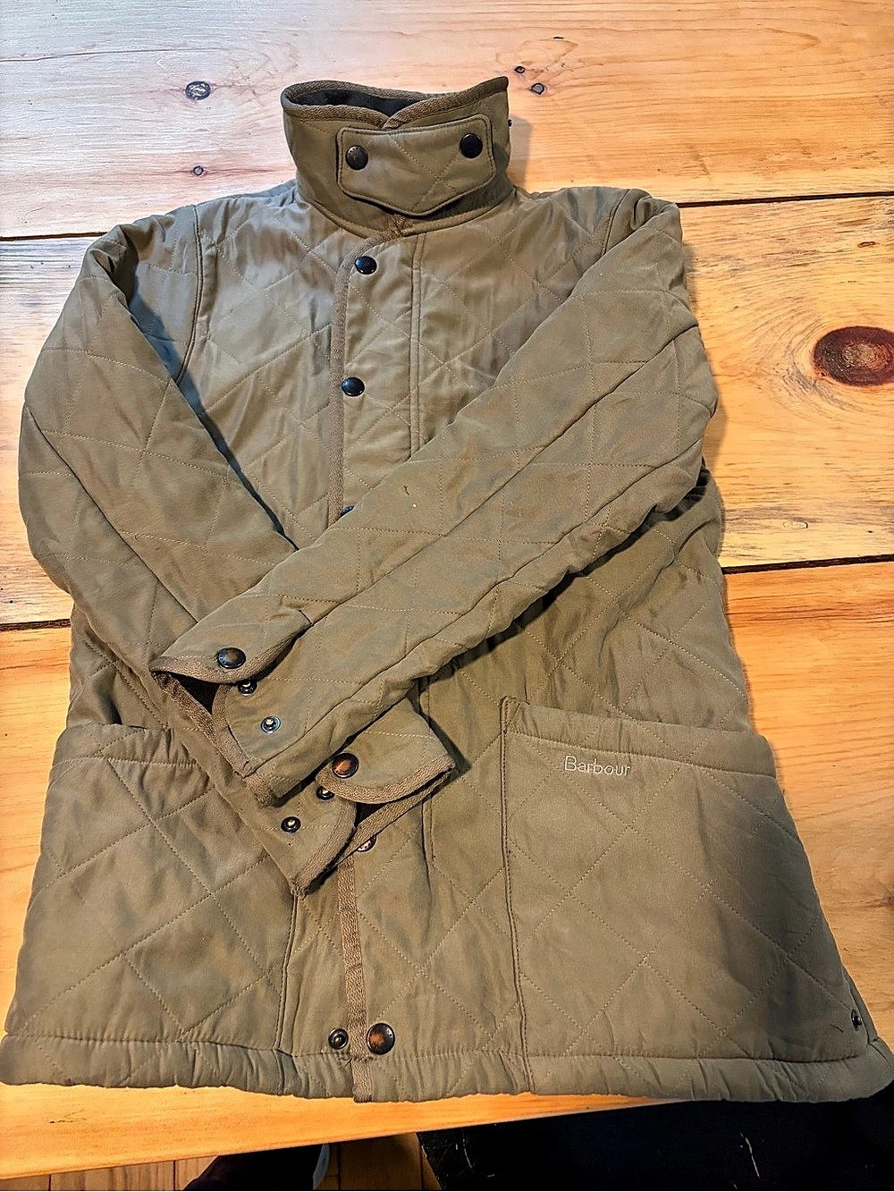 Barbour Powell Quilted Jacket in Green